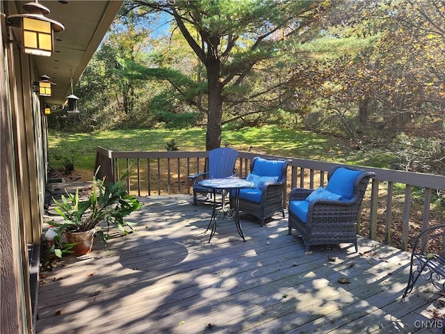 1666 Buffs Blf, Skaneateles, NY 13152 - deck featuring a lawn