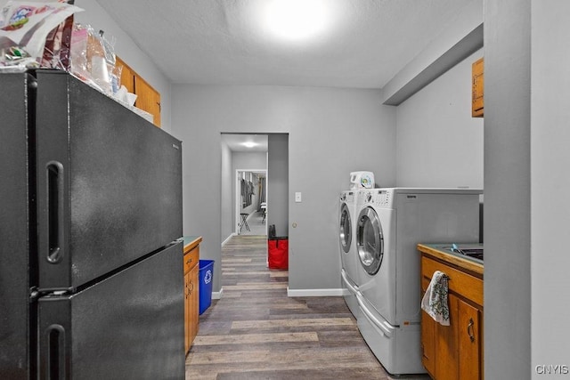 554 S 1st St, Fulton, NY 13069 - laundry area featuring dark wood-type flooring and independent washer and dryer