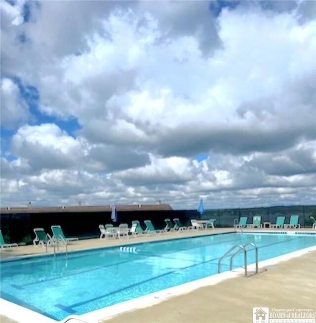 28 Mohawk Dr, Chautauqua, NY 14728 - view of community pool