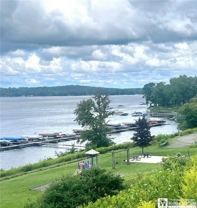 view of water feature