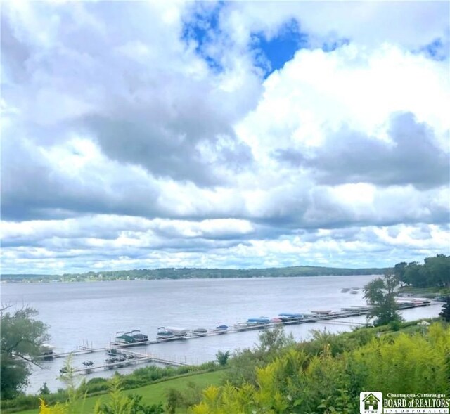 28 Mohawk Dr, Chautauqua, NY 14728 - water view