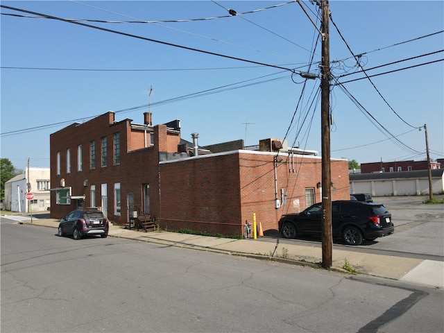 view of building exterior