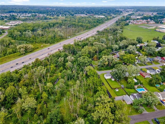 000 Mcalpine St, Salina, NY 13211
