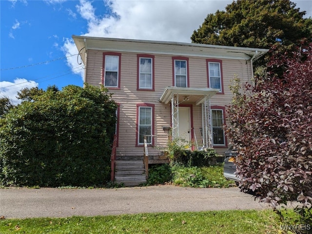 view of front of house