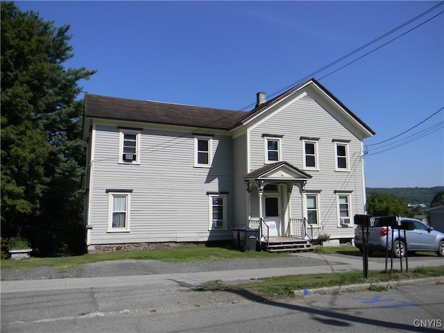 view of front facade