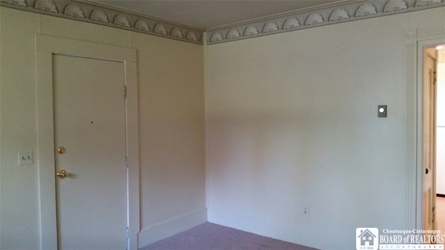 unfurnished bedroom with carpet floors