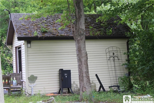222 Seymour St, Pomfret, NY 14063 - view of side of home