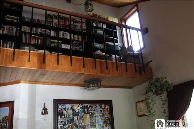 222 Seymour St, Pomfret, NY 14063 - detailed view of ornamental molding and wood ceiling