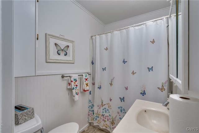 bathroom featuring ornamental molding, vanity, toilet, and a shower with shower curtain