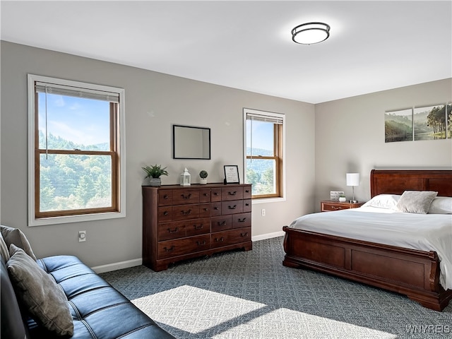 bedroom featuring carpet floors