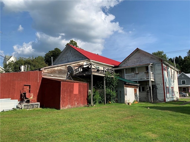 452 Main, Independence, NY 14897 - rear view of house with a lawn and an outdoor structure