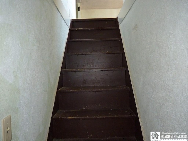 132 Miller St, Sherman, NY 14781 - view of stairway