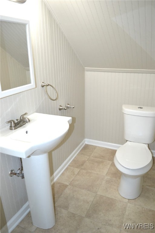 bathroom with toilet and sink