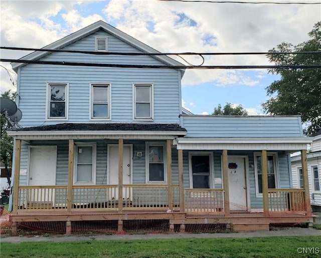 view of front facade featuring covered porch