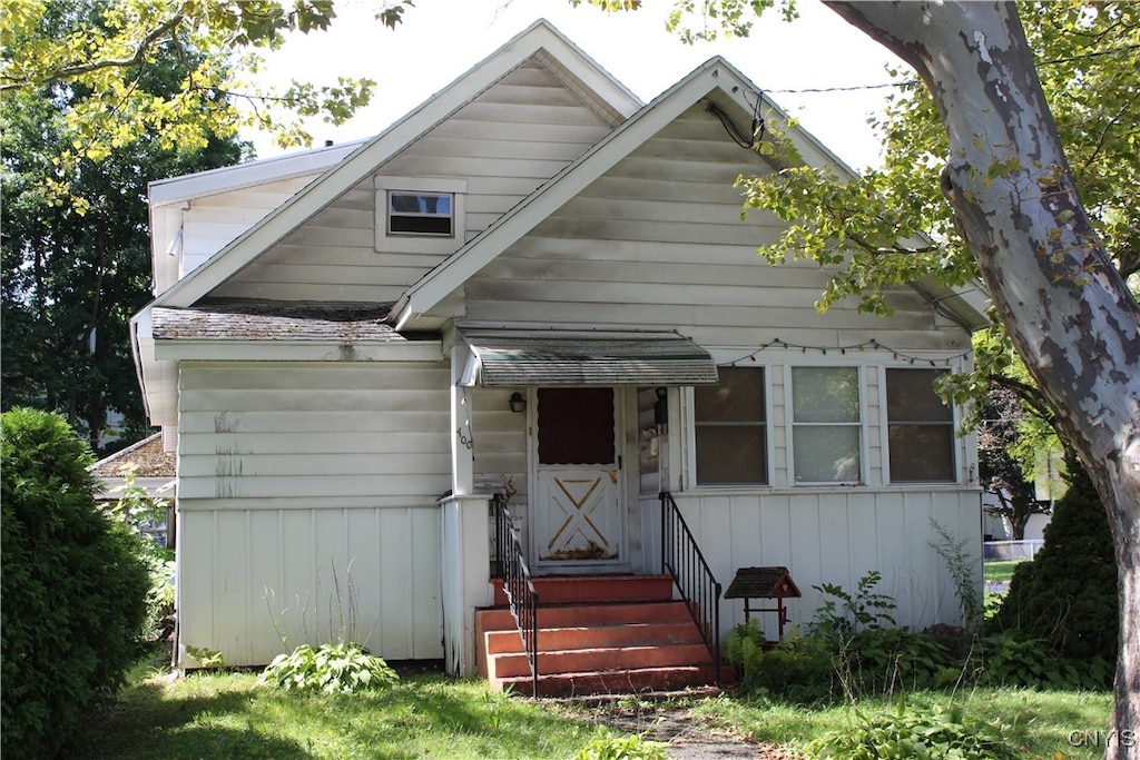 view of front of house