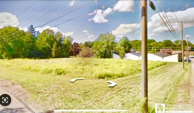 27 Glidden Ave, Ellicott, NY 14701