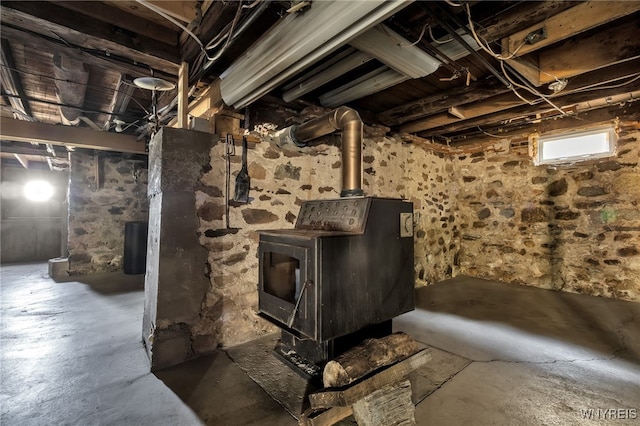 basement featuring washer / clothes dryer