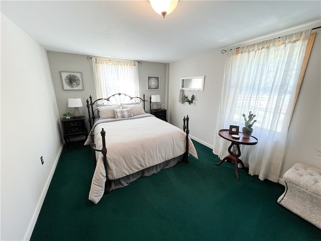 bedroom with carpet flooring