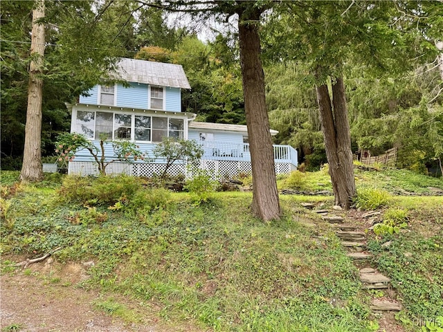 view of front of home