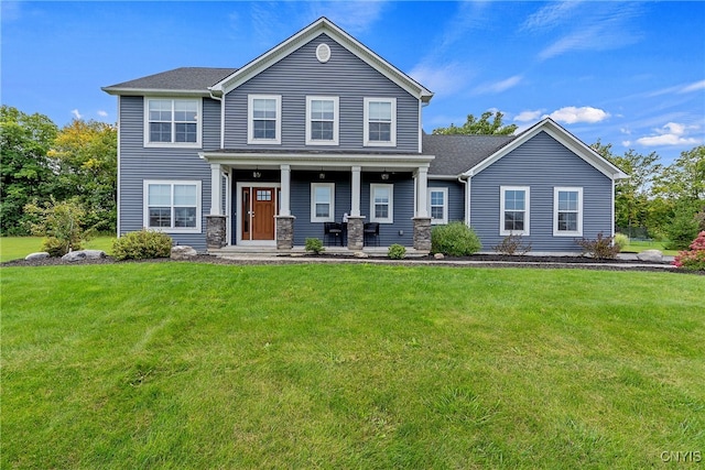 view of front facade with a front yard