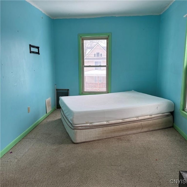 bedroom featuring carpet floors