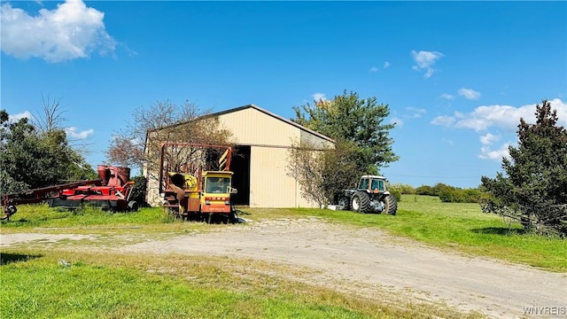8900 Lockport Rd, Niagara, NY 14304 - view of pole building