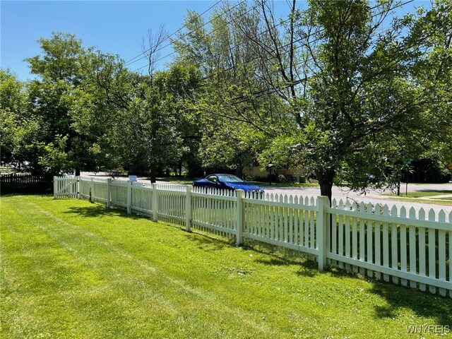 244 S Cayuga Rd, Amherst, NY 14221