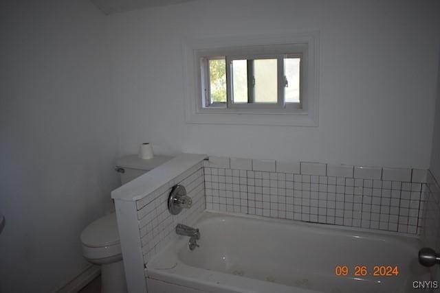 604 Oneida Lake Ave, Sullivan, NY 13032 - full bath featuring a bath and toilet