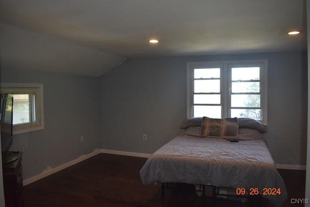 604 Oneida Lake Ave, Sullivan, NY 13032 - bedroom featuring vaulted ceiling, baseboards, multiple windows, recessed lighting, and wood finished floors