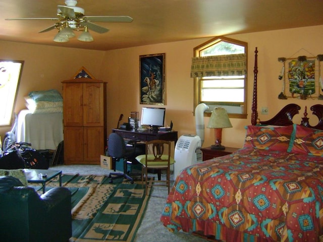 bedroom featuring carpet flooring and ceiling fan