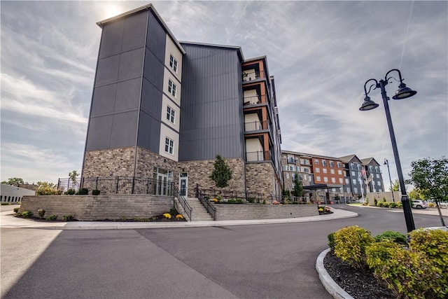 205 Lakeshore Dr Unit 520, Canandaigua City, NY 14424 - view of building exterior