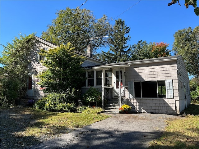 view of front of home