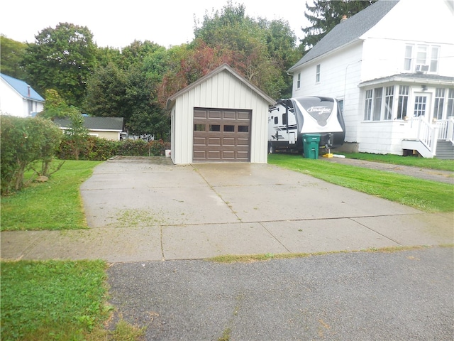 exterior space featuring a yard