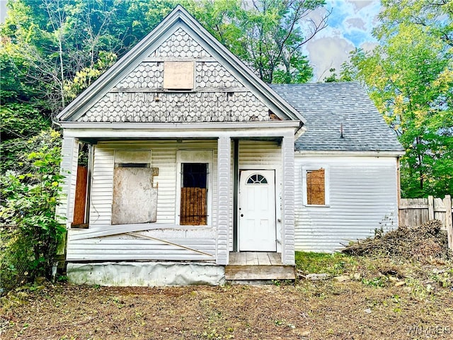 view of front of house