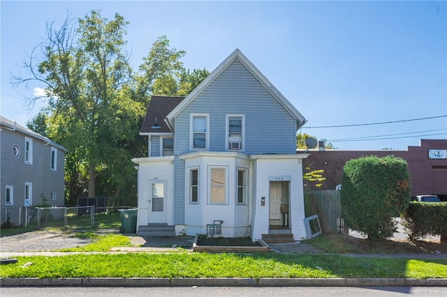 view of front of house