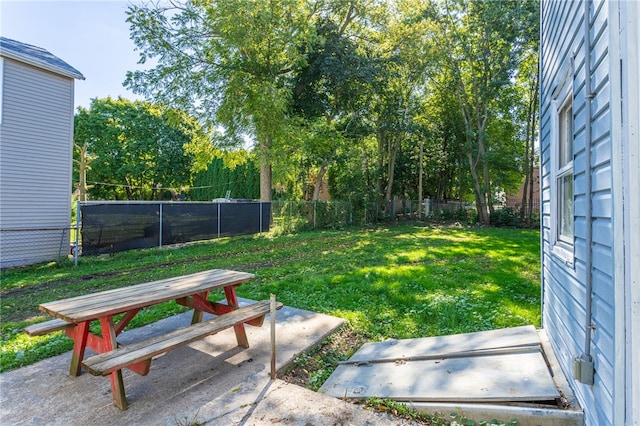 view of yard with a patio