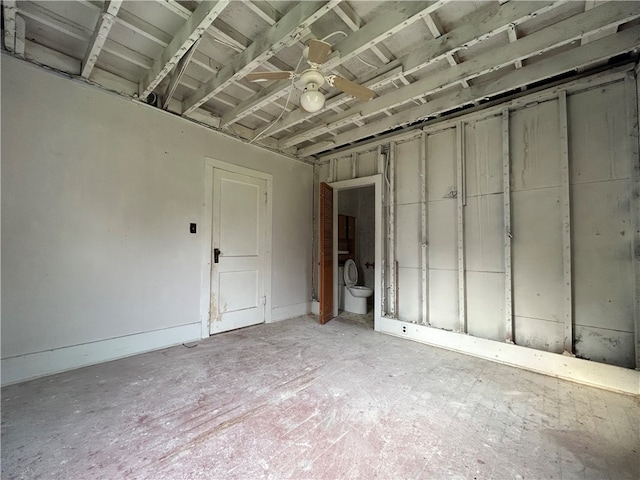 garage featuring ceiling fan