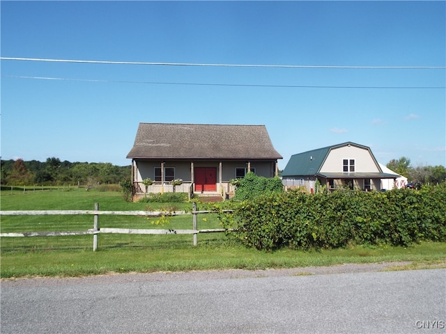 view of front of house with covered porch