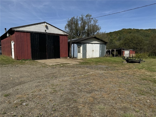 view of outdoor structure