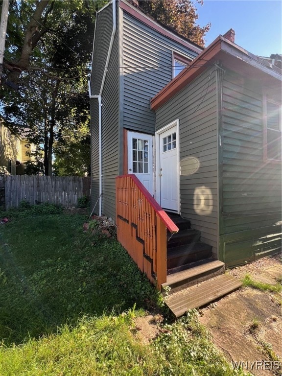 exterior space featuring a yard