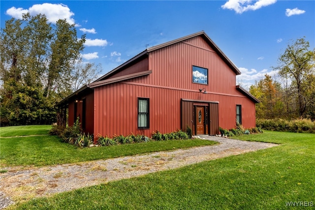 exterior space with a lawn