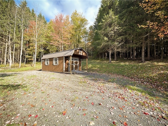 view of outbuilding