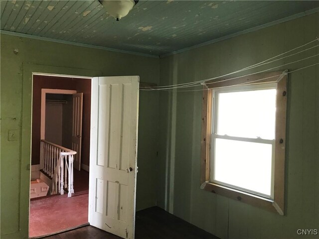 6179 State Highway 29a, Stratford, NY 13329 - empty room with ornamental molding