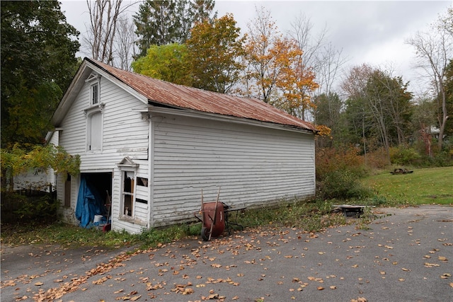 view of side of home