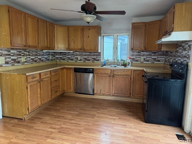 kitchen with dishwasher, light wood-type flooring, sink, and electric range