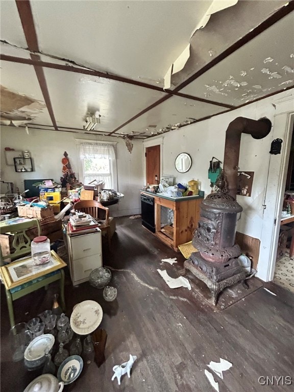 miscellaneous room with dark hardwood / wood-style flooring