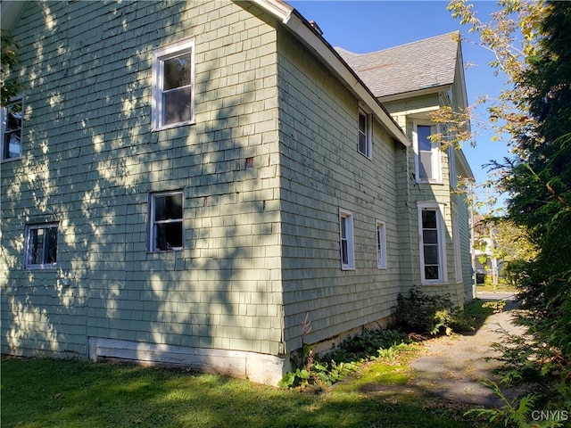 view of home's exterior