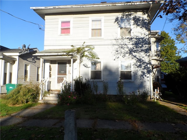 view of front facade