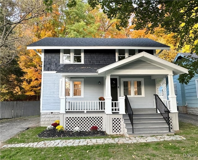 view of front of home with covered porch