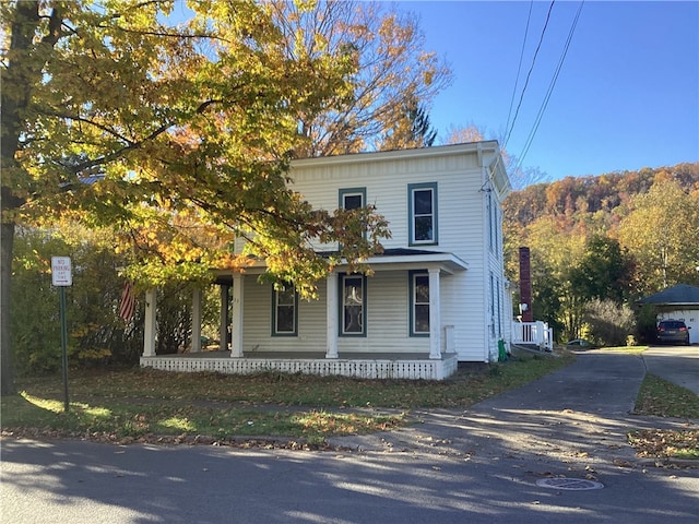 view of front of house with a porch